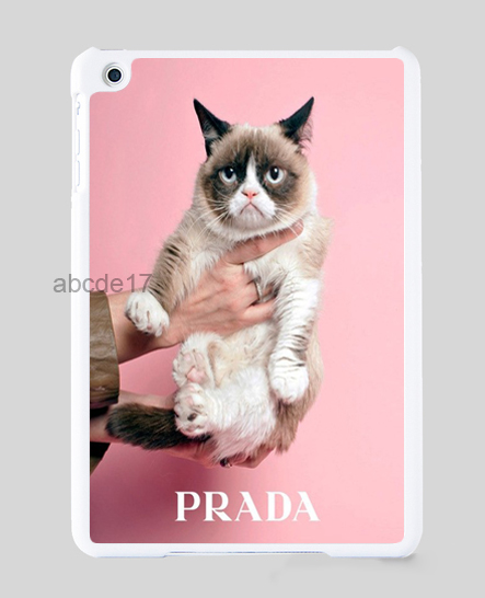prada cat
